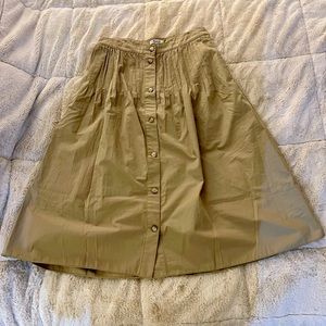 Madewell high waisted, pleated skirt. Size 12
